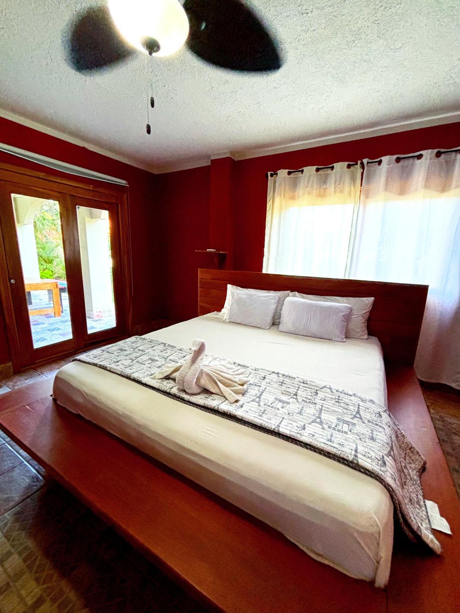 Ferienwohnung Royal Palm Retreat Cabrera Exterior foto